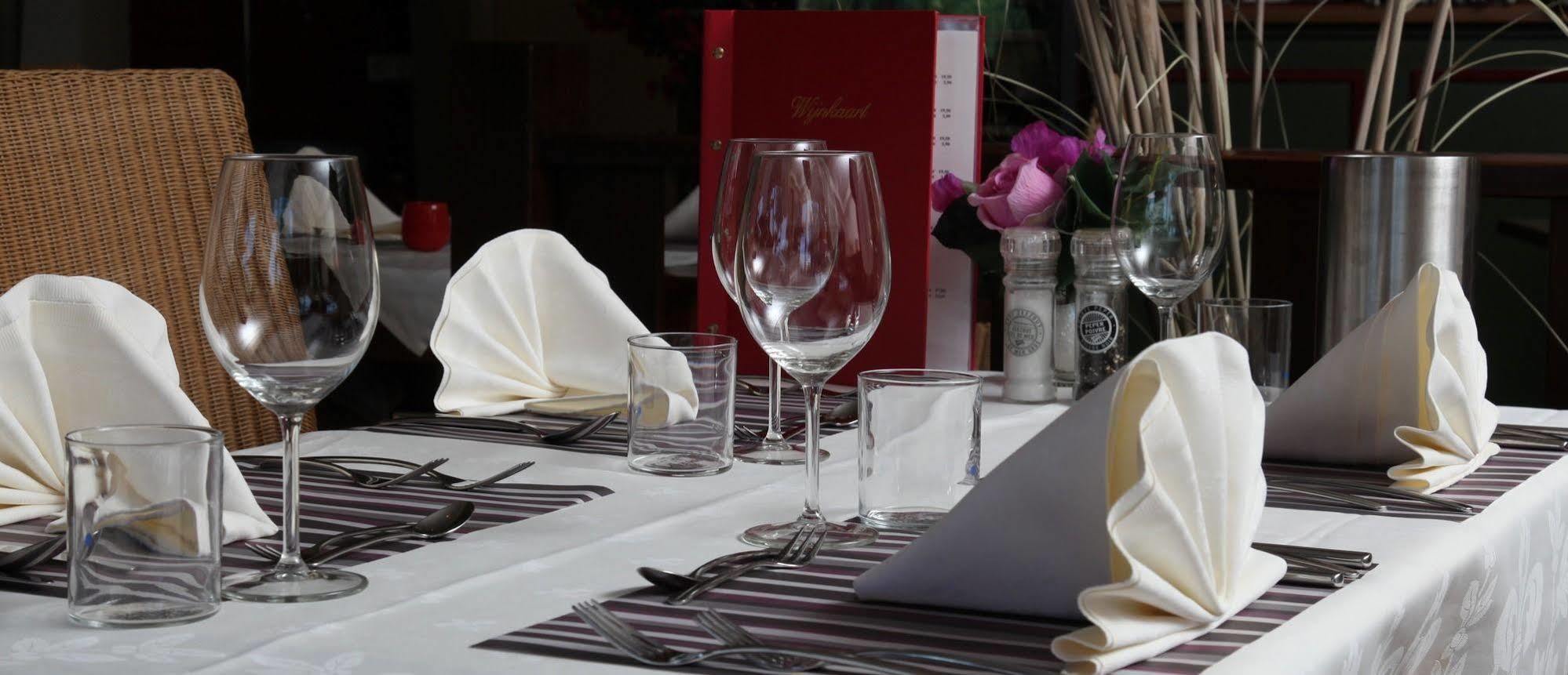 Hotel De Harmonie Hotel 4*